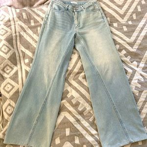 High Waisted Wide Leg Jeans (Med)